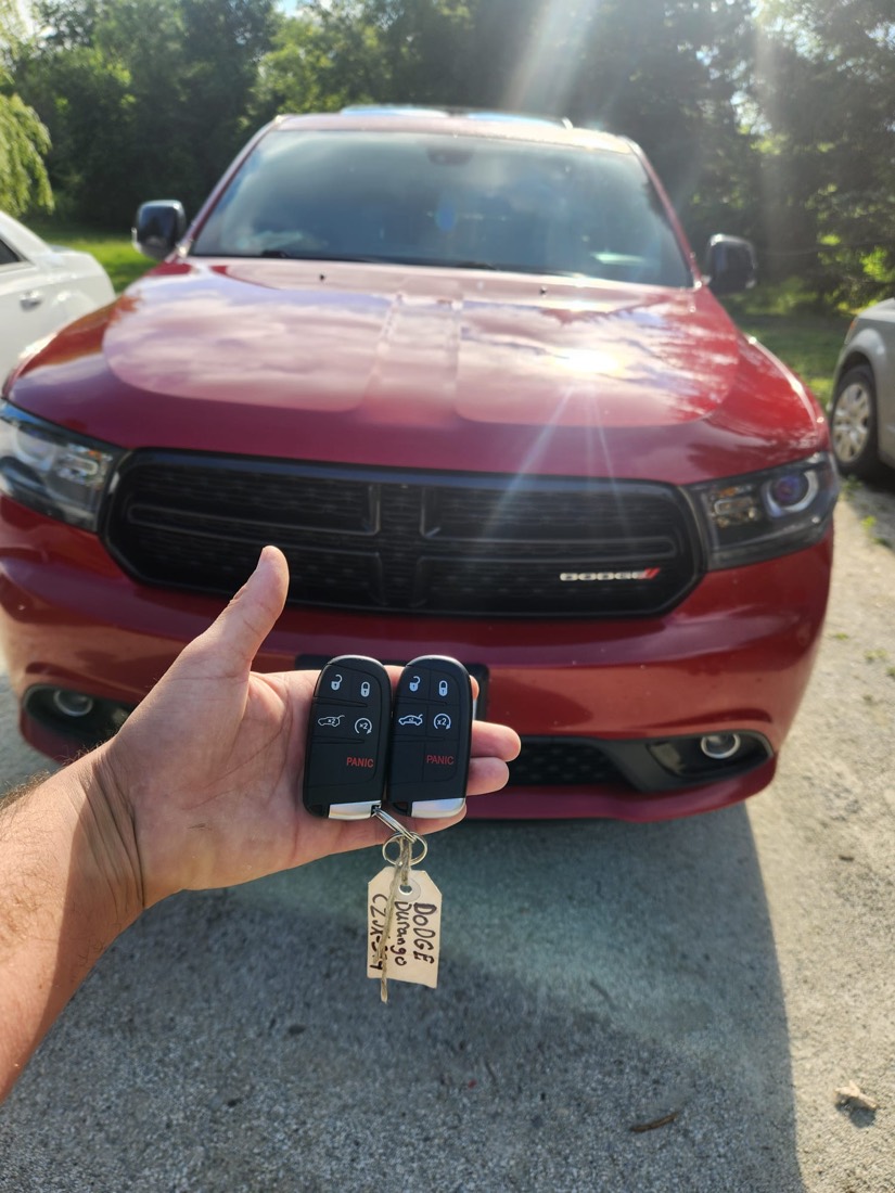 Car key fob duplicated and programmed on-site in Barrie
